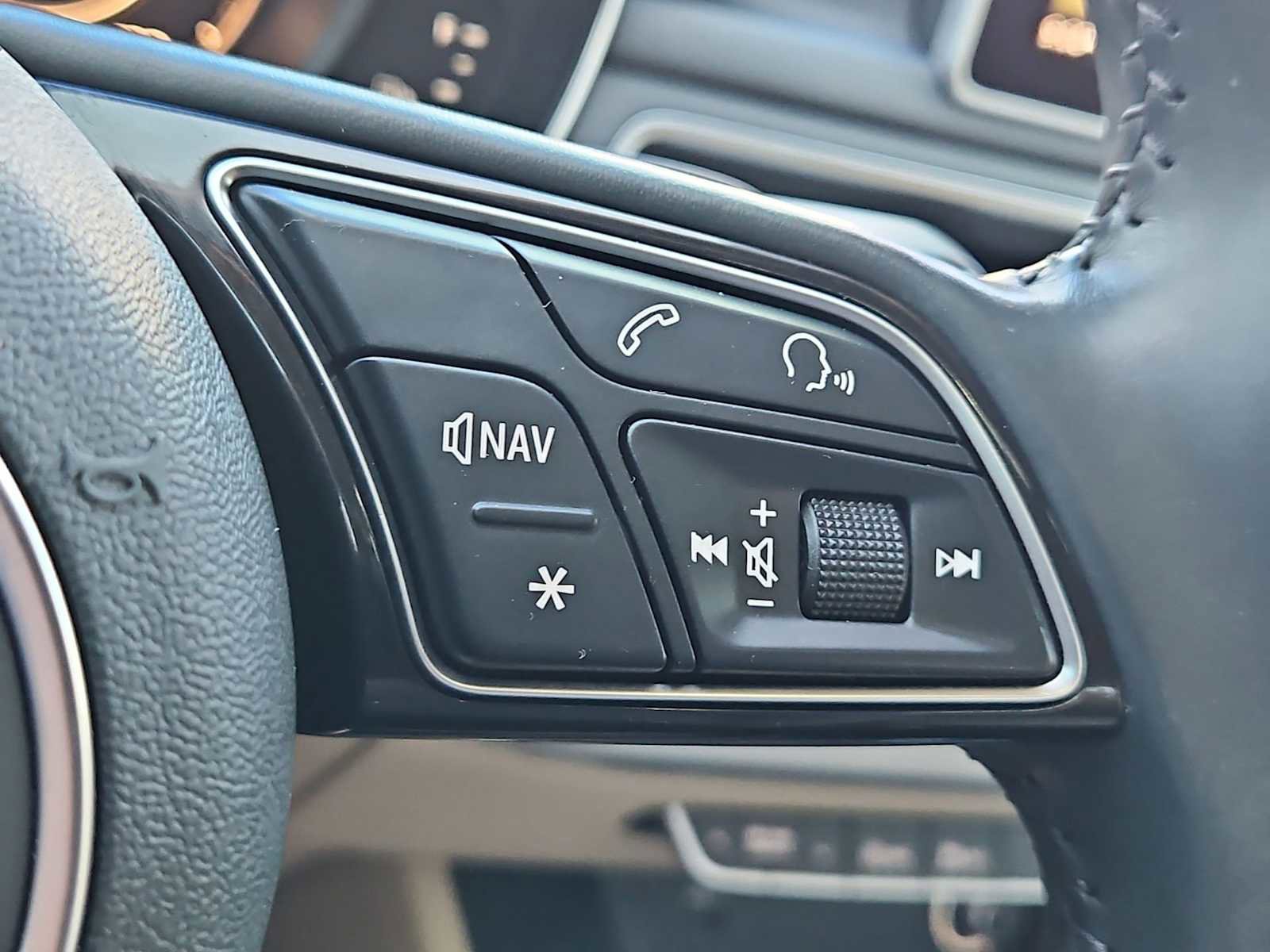 Used 2018 Audi A4 2.0T Ultra Premium image 25