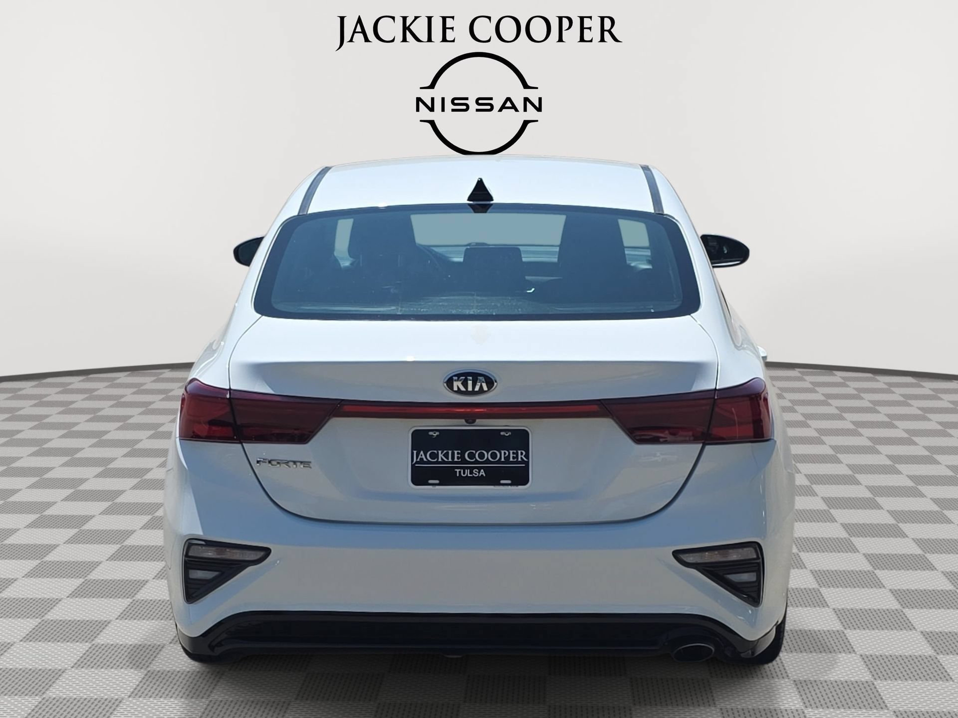 Used 2020 Kia Forte LXS FWD image 6