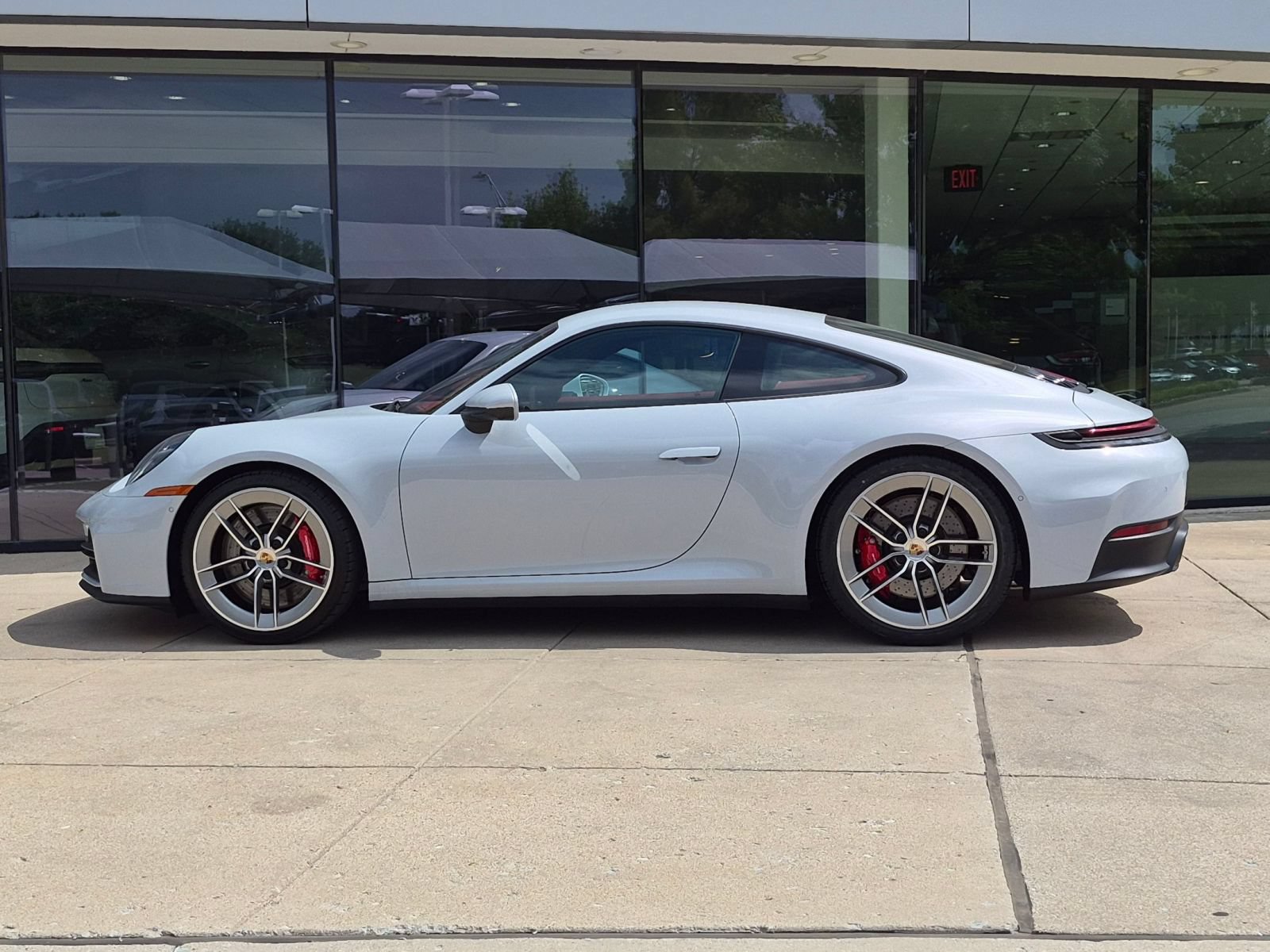 Certified 2025 Porsche 911 Carrera S RWD video 2