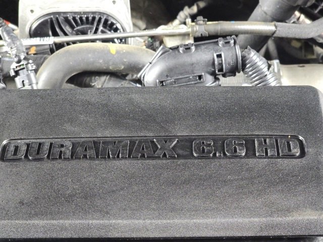 Used 2024 Chevrolet Silverado 2500 LT image 10