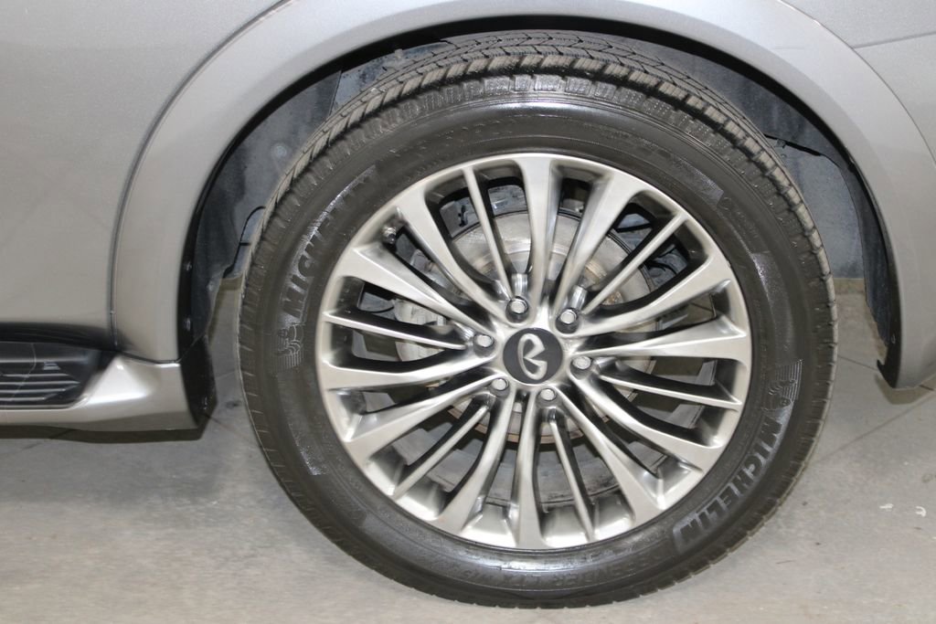 Used 2018 INFINITI QX80 4WD w/ Driver Assistance Package image 58