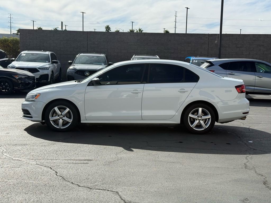 Used 2016 Volkswagen Jetta S image 5