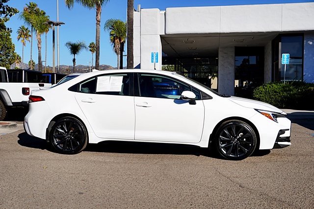 Used 2024 Toyota Corolla SE image 7