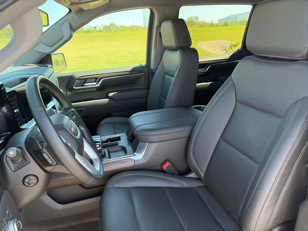 Used 2026 GMC Sierra 1500 SLT w/ SLT Premium Package AWD/4WD image 8