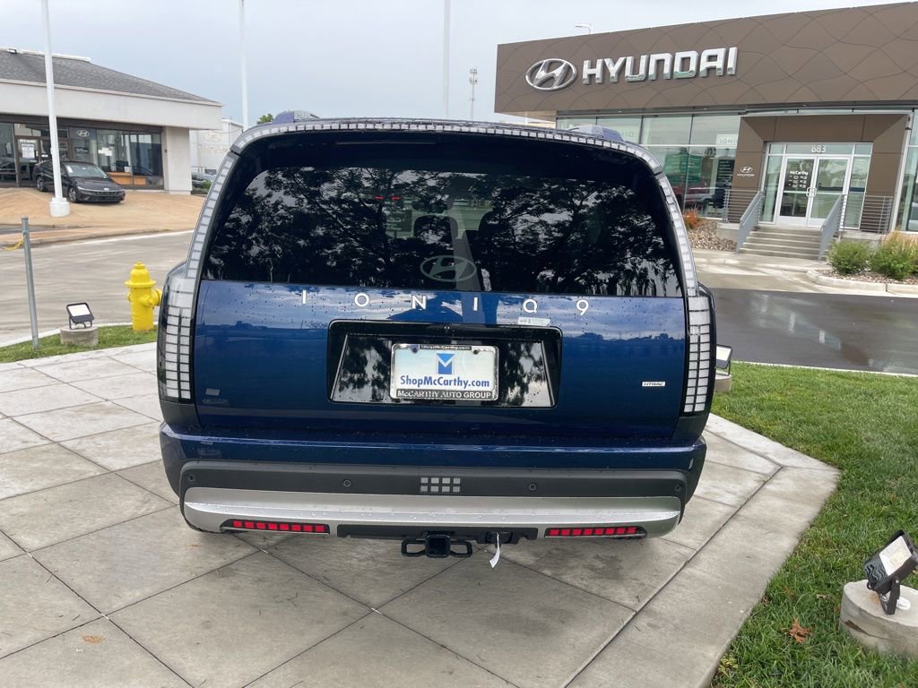 New 2026 Hyundai Ioniq 9 SE image 4