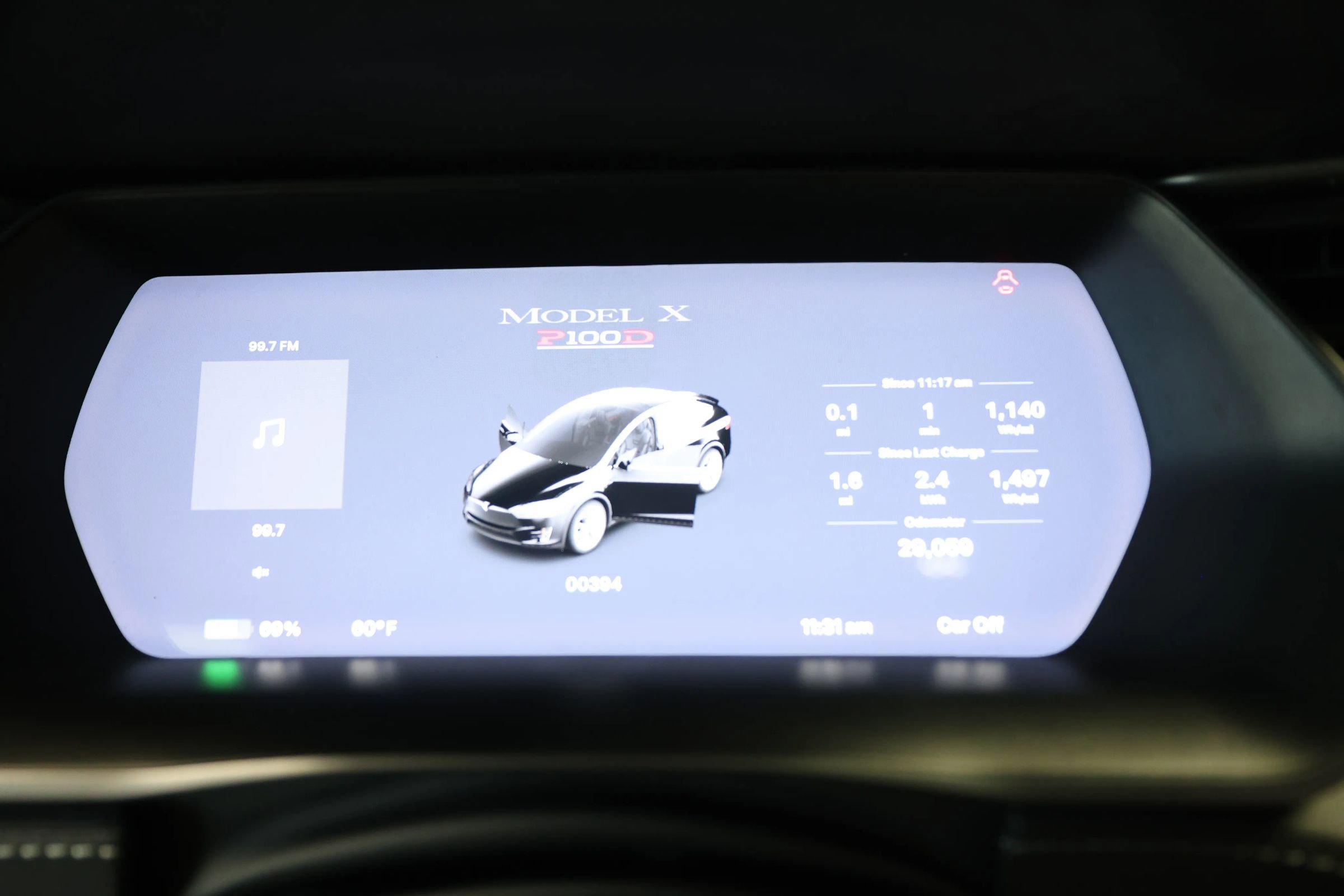Used 2018 Tesla Model X P100D image 28