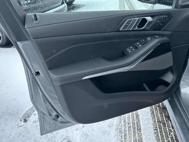 New 2026 BMW X7 xDrive40i w/ M Sport Package image 13
