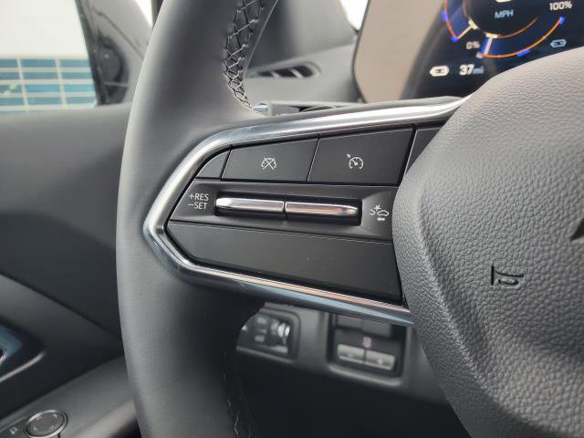 New 2025 Chevrolet Silverado EV LT image 18