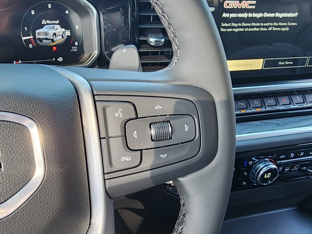 New 2026 GMC Sierra 1500 SLT image 23