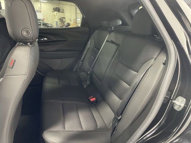 Used 2022 Chevrolet TrailBlazer RS w/ Technology Package image 23