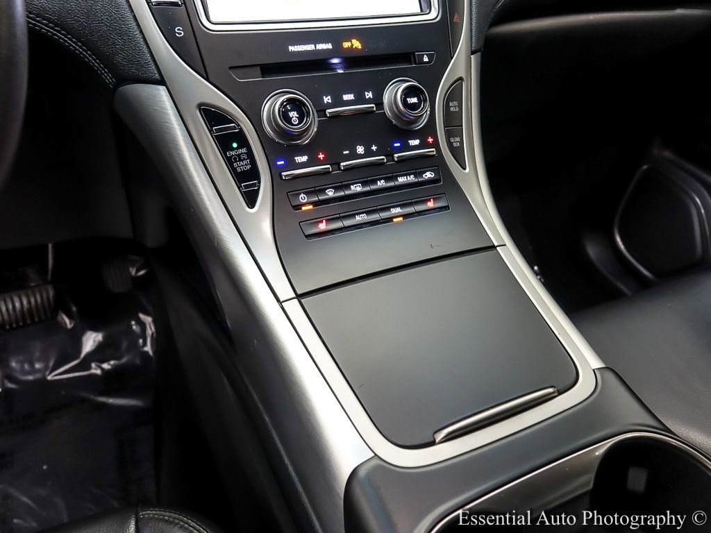 Used 2017 Lincoln MKX Premiere image 19