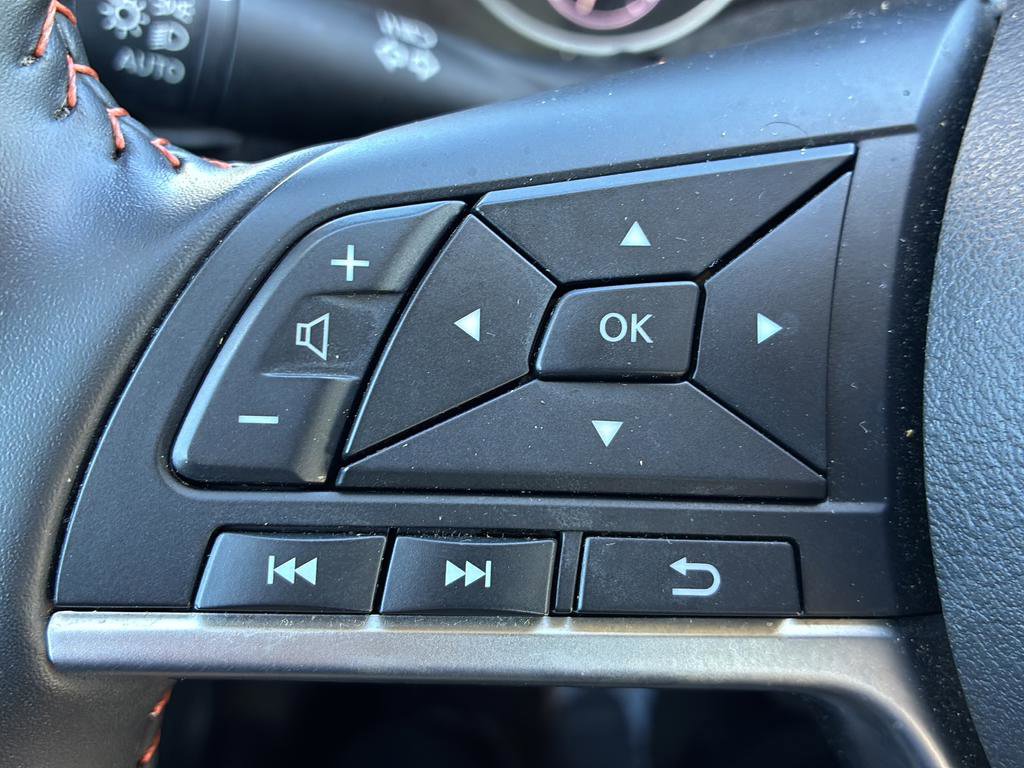 Used 2025 Nissan Sentra SR image 20