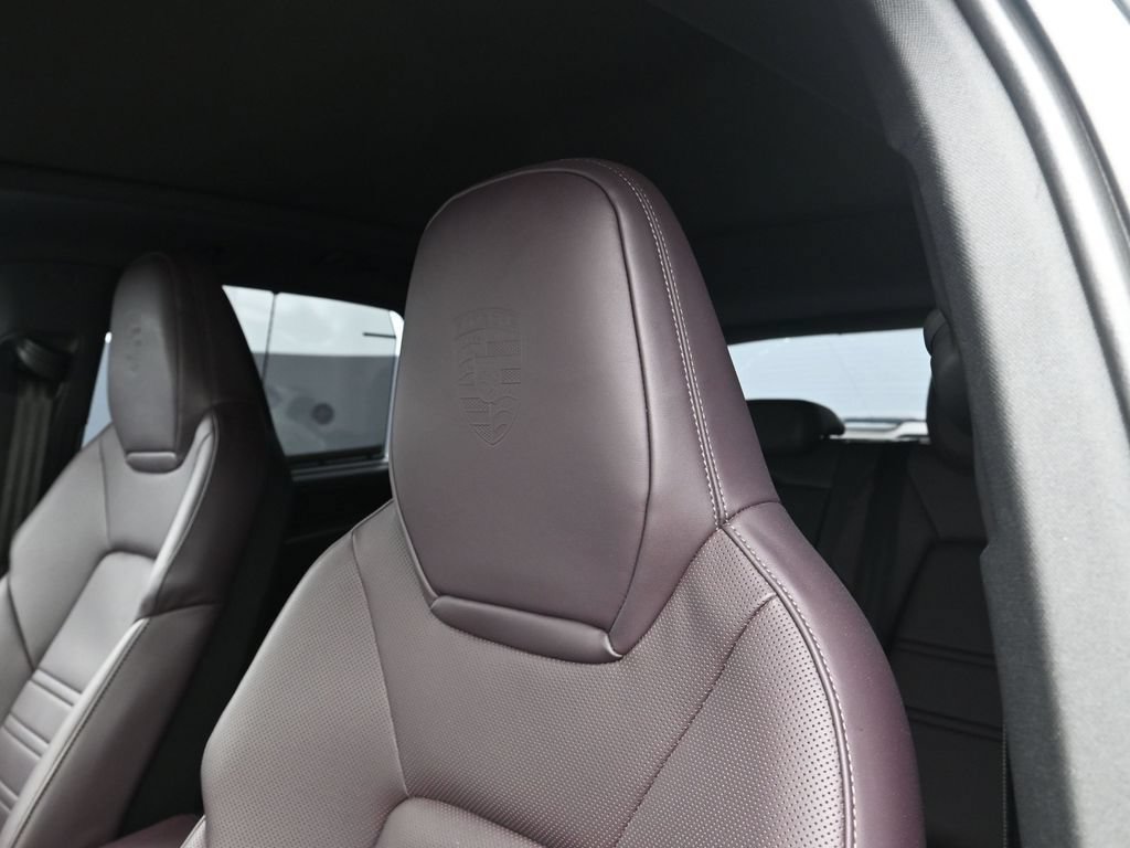 Certified 2025 Porsche Cayenne S AWD/4WD image 15