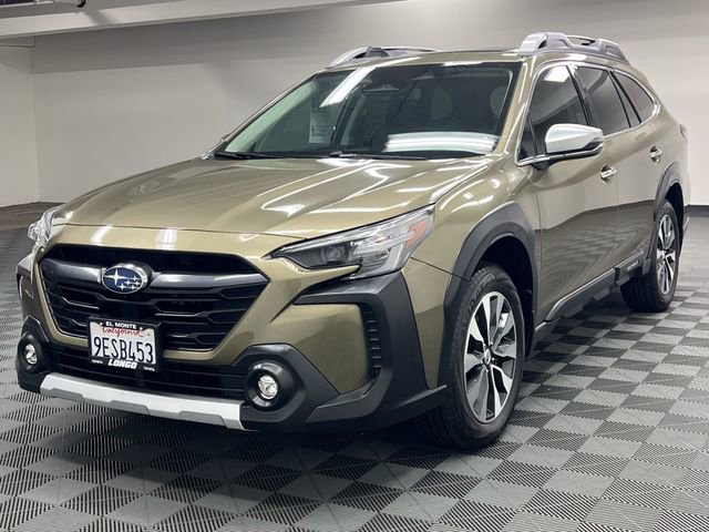 Used 2023 Subaru Outback Touring XT AWD/4WD image 2