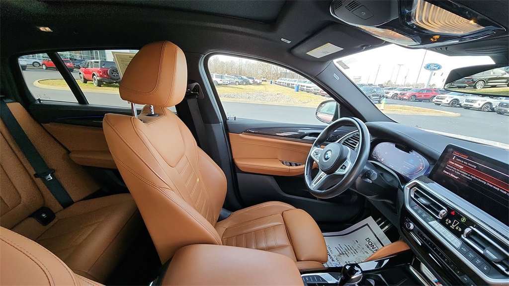 Used 2022 BMW X4 M40i image 13