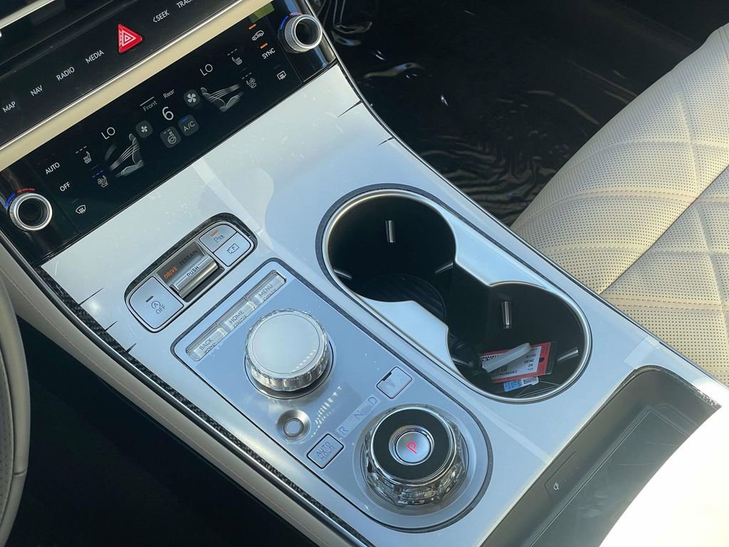 New 2026 Genesis GV70 3.5T Sport Prestige AWD/4WD image 18