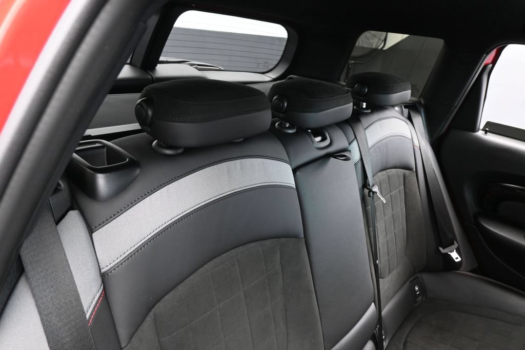 Used 2023 MINI Cooper Clubman John Cooper Works AWD/4WD image 35