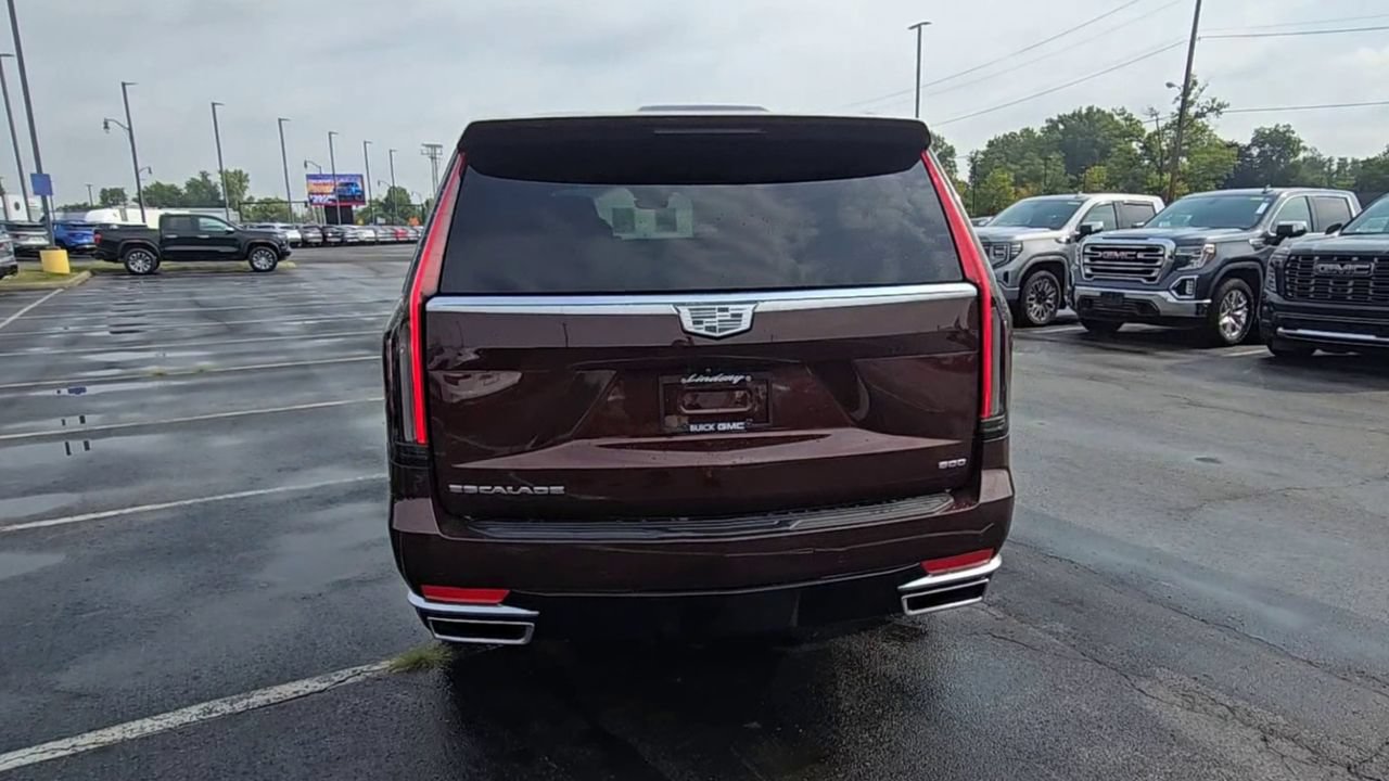 Certified 2023 Cadillac Escalade ESV Premium Luxury Platinum w/ LPO, Radiant Package AWD/4WD image 8