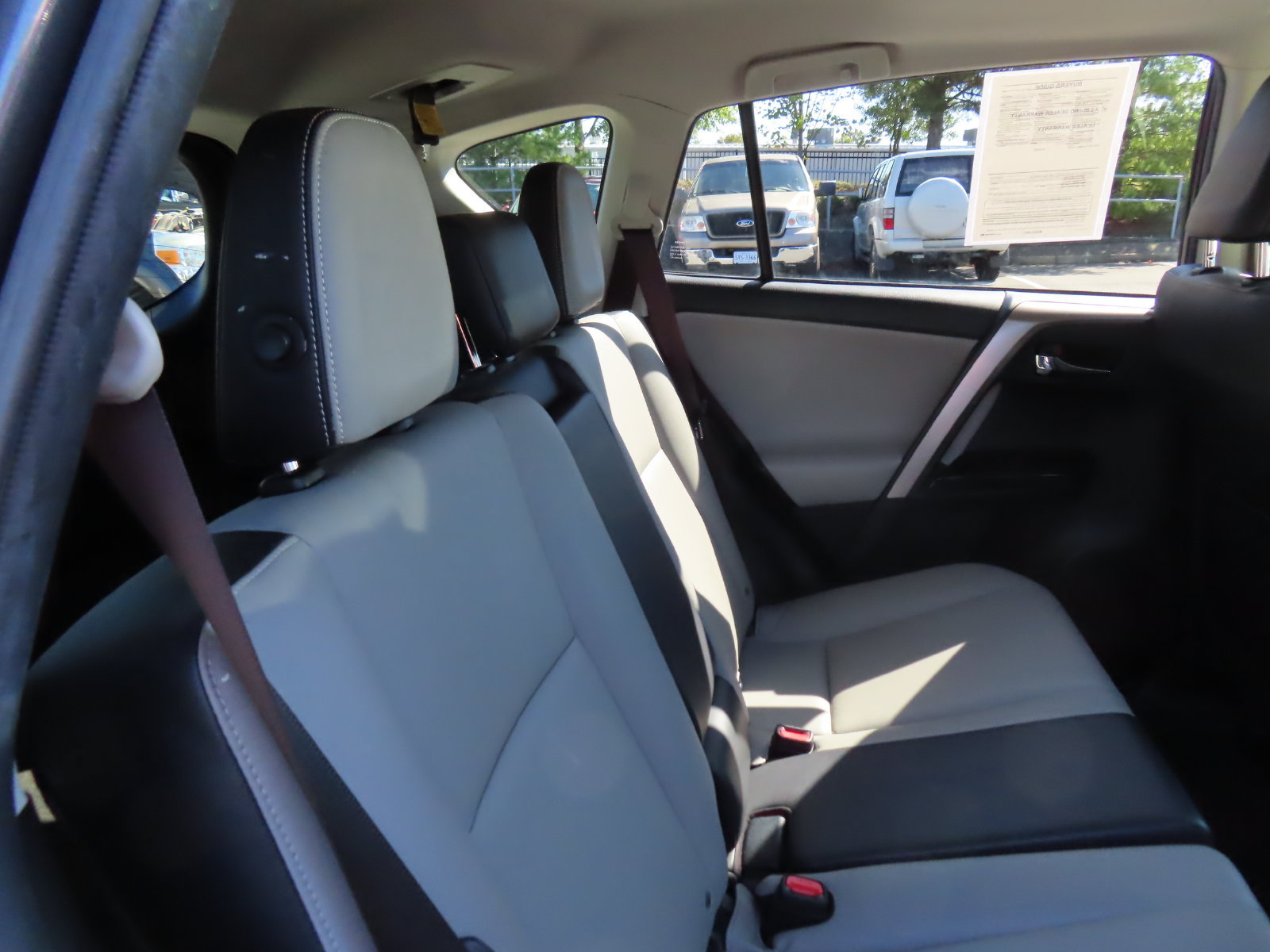 Used 2016 Toyota RAV4 Limited w/ Advanced Technology Package AWD/4WD image 32