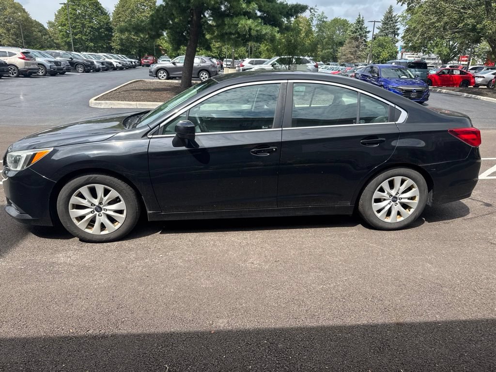 Used 2015 Subaru Legacy 2.5i Premium AWD/4WD image 2