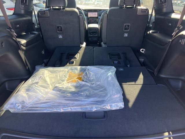 New 2025 Jeep Grand Cherokee L Limited w/ Luxury Tech Group II image 29