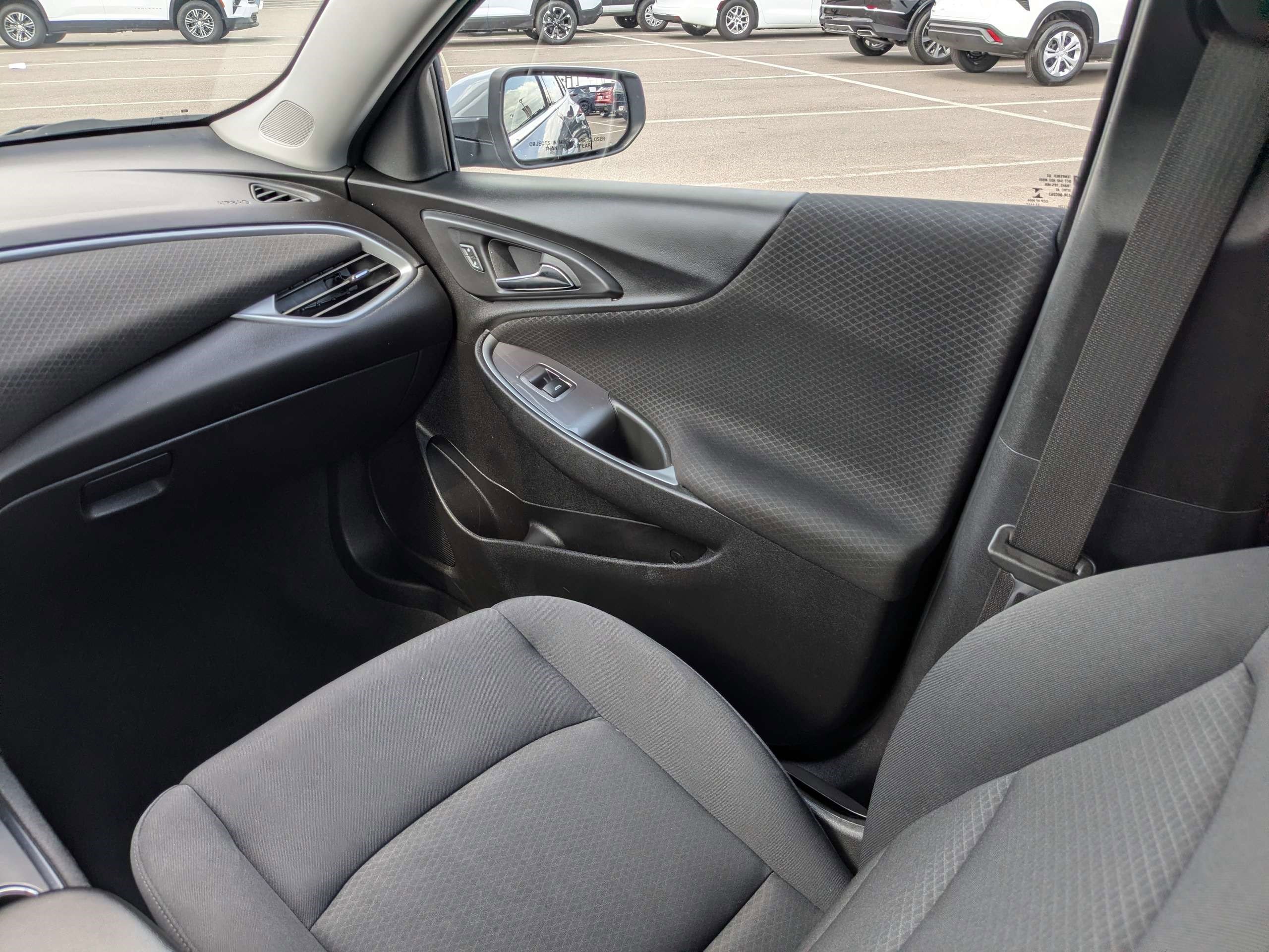 Used 2024 Chevrolet Malibu LT FWD image 16