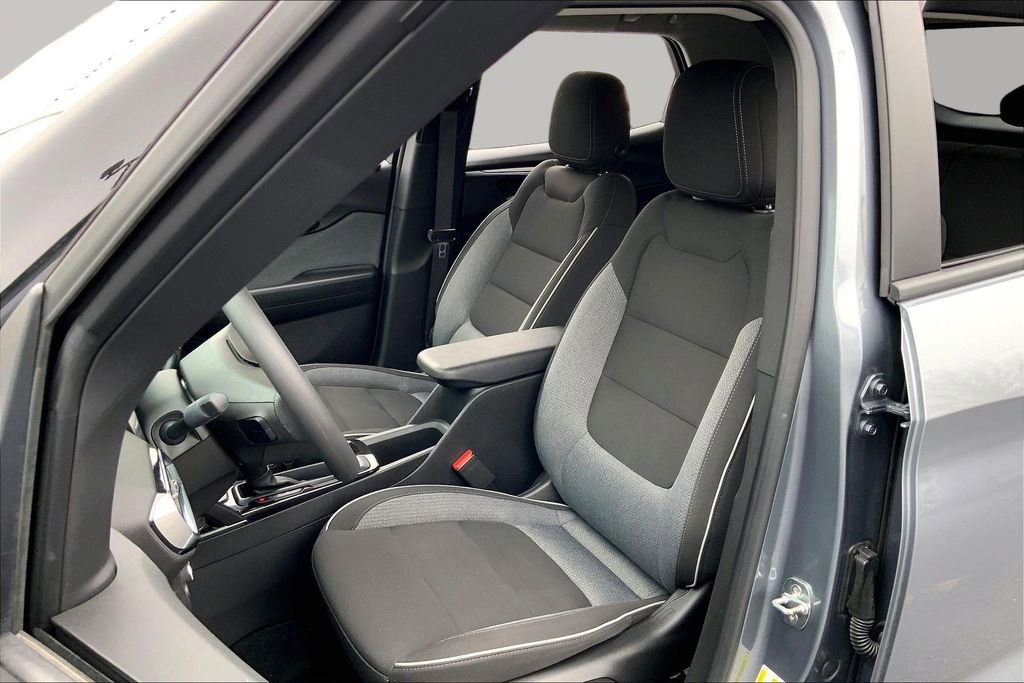 Used 2022 Chevrolet TrailBlazer LT w/ Convenience Package image 15