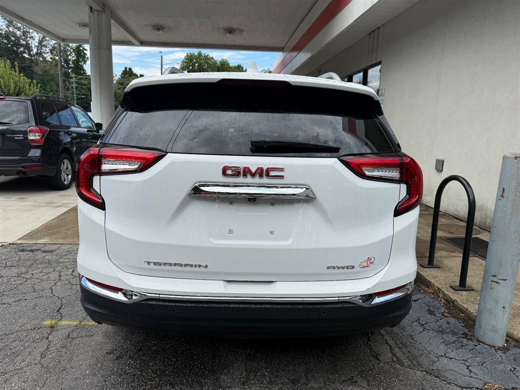 Used 2022 GMC Terrain SLT w/ Tech Package AWD/4WD image 15
