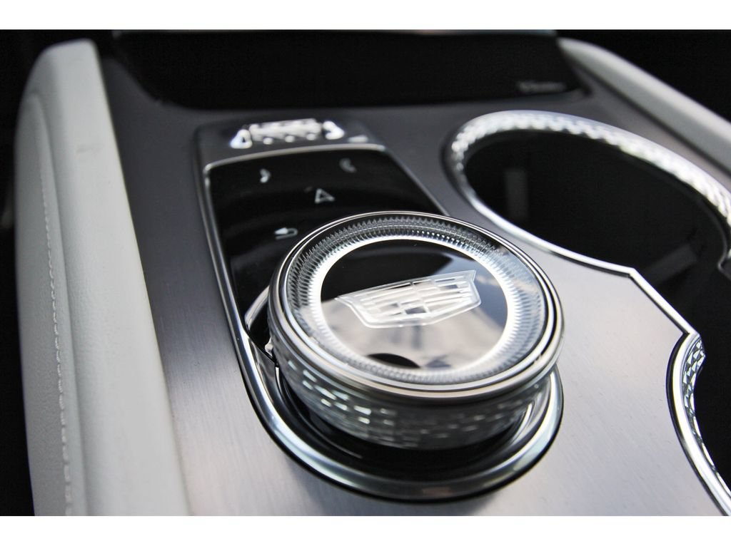 New 2027 Cadillac Vistiq Luxury AWD/4WD image 21