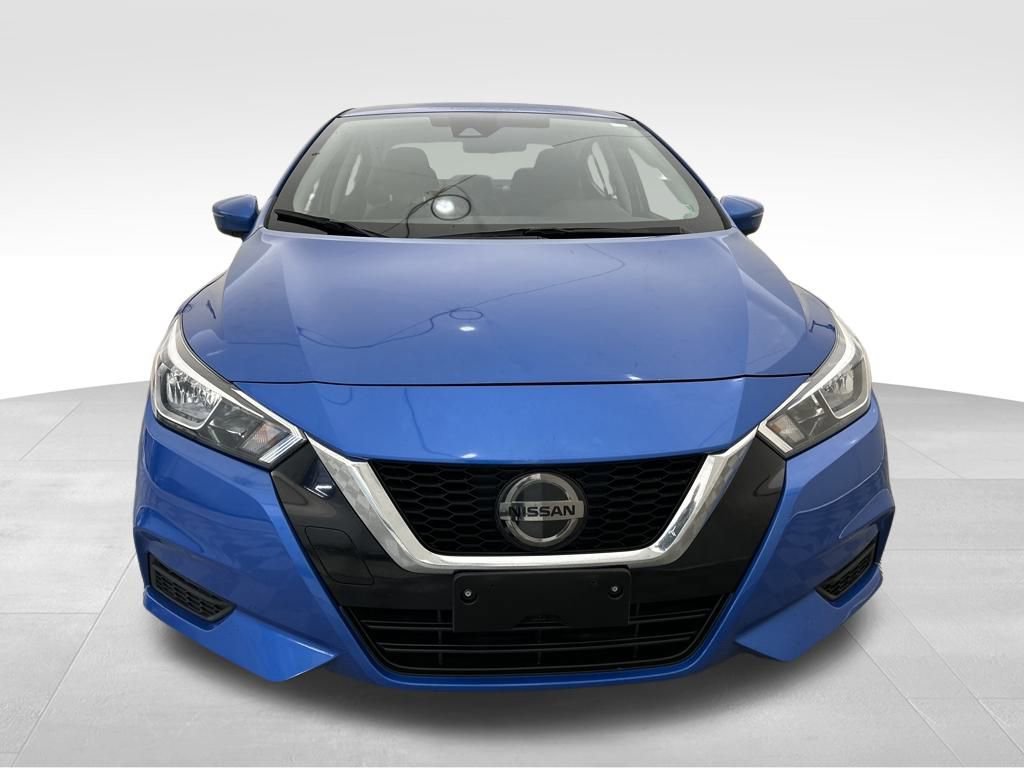Used 2020 Nissan Versa SV image 9
