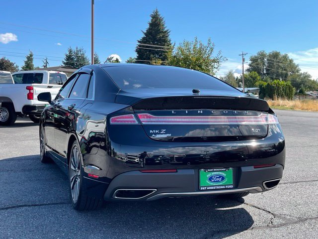 Used 2017 Lincoln MKZ Select w/ Select Plus Package FWD image 4