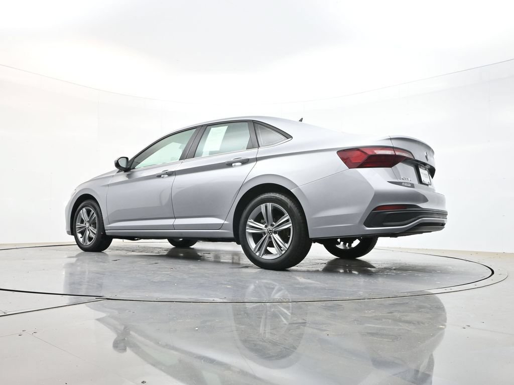 Used 2024 Volkswagen Jetta SE FWD image 36