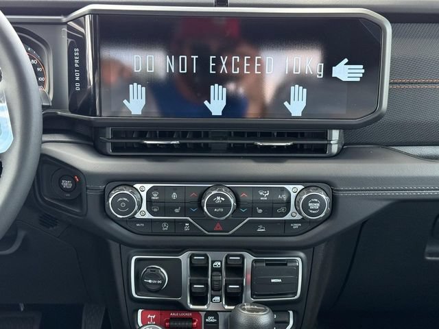 New 2026 Jeep Gladiator Mojave AWD/4WD image 16