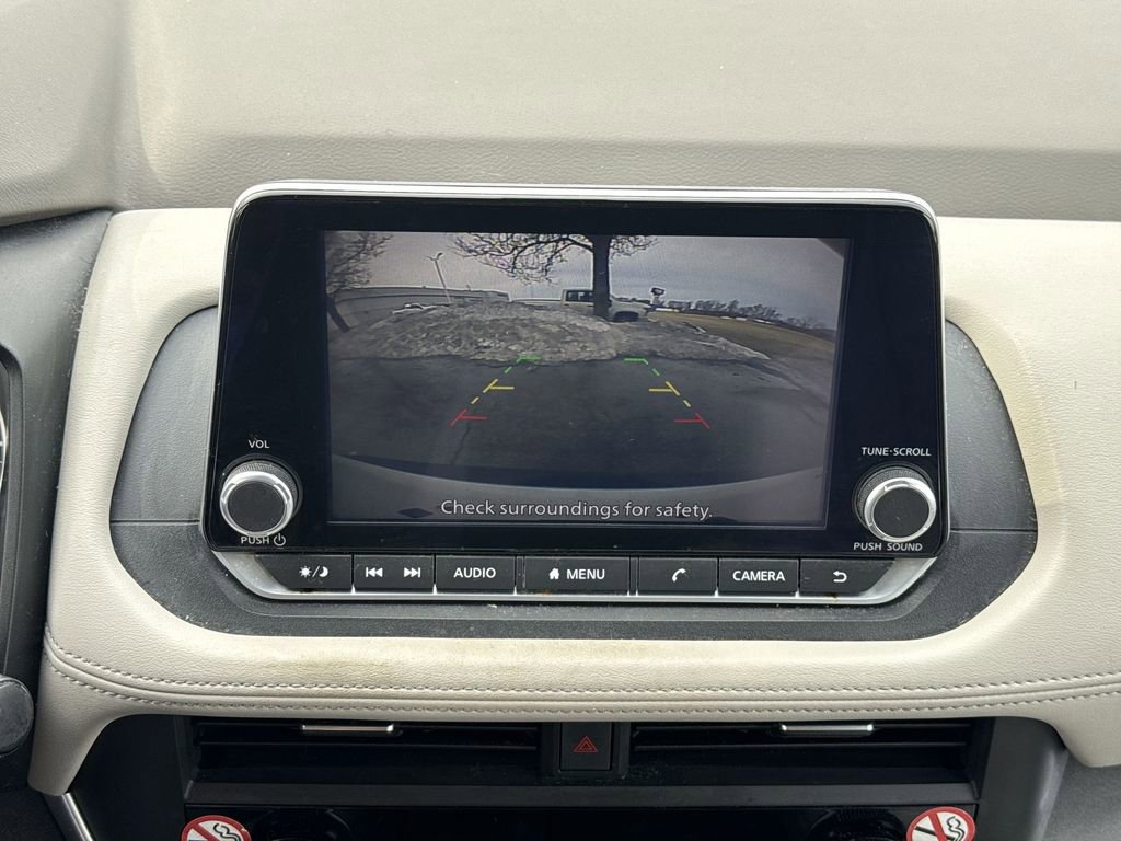 Used 2023 Nissan Rogue SV image 23