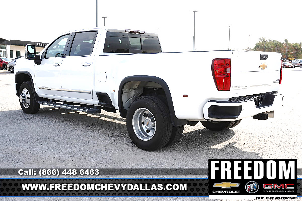 Used 2024 Chevrolet Silverado 3500 High Country w/ High Country Premium Package AWD/4WD image 39