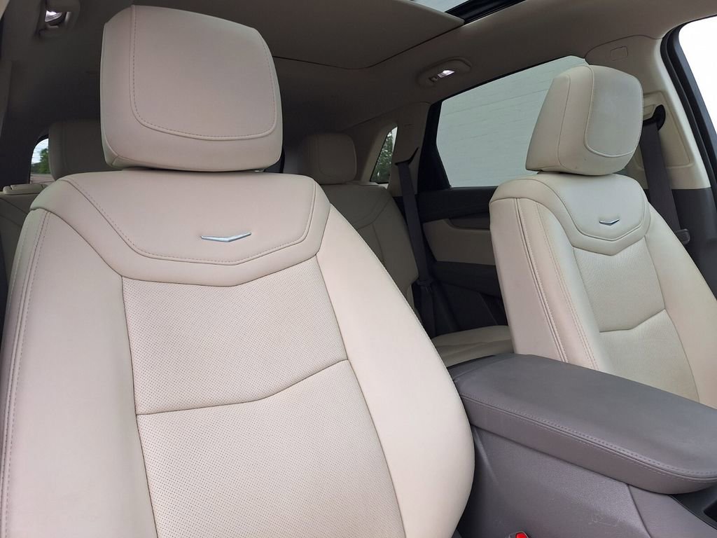 Certified 2023 Cadillac XT5 Premium Luxury image 28