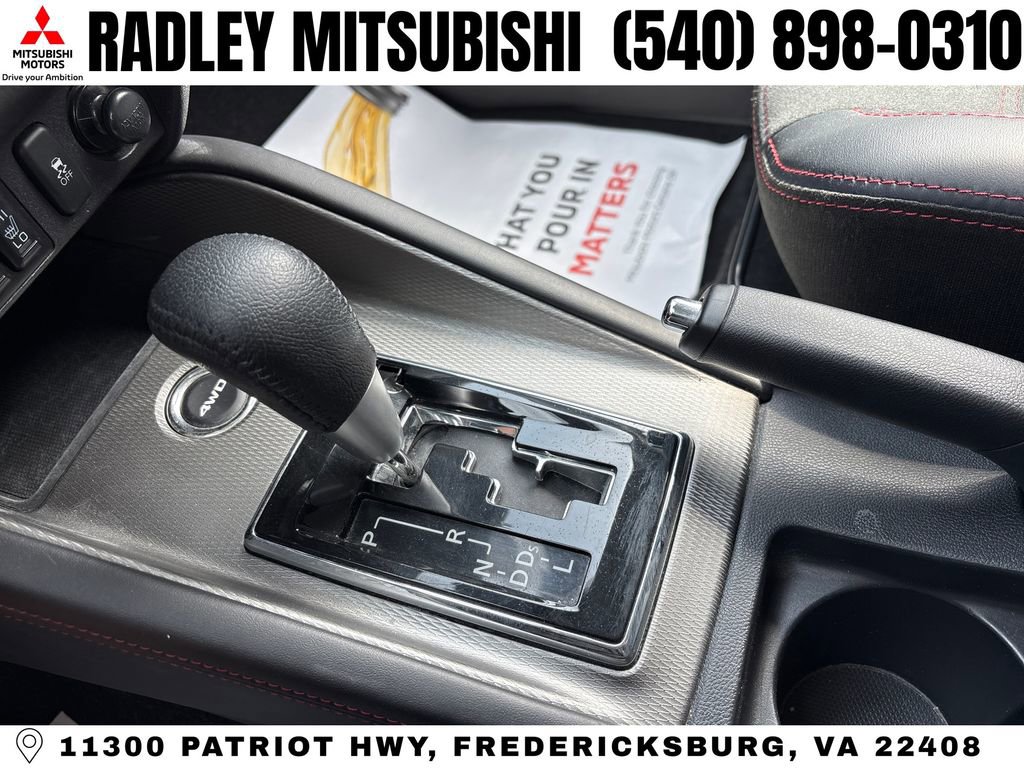 Used 2024 Mitsubishi Outlander Sport SE AWD/4WD image 11