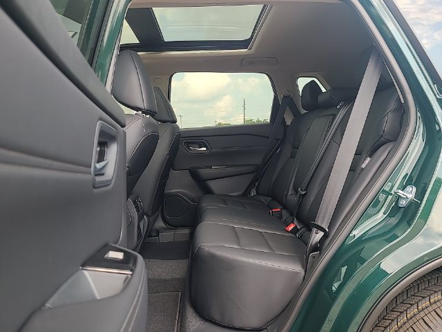 New 2026 Nissan Rogue Dark Armor AWD/4WD image 22