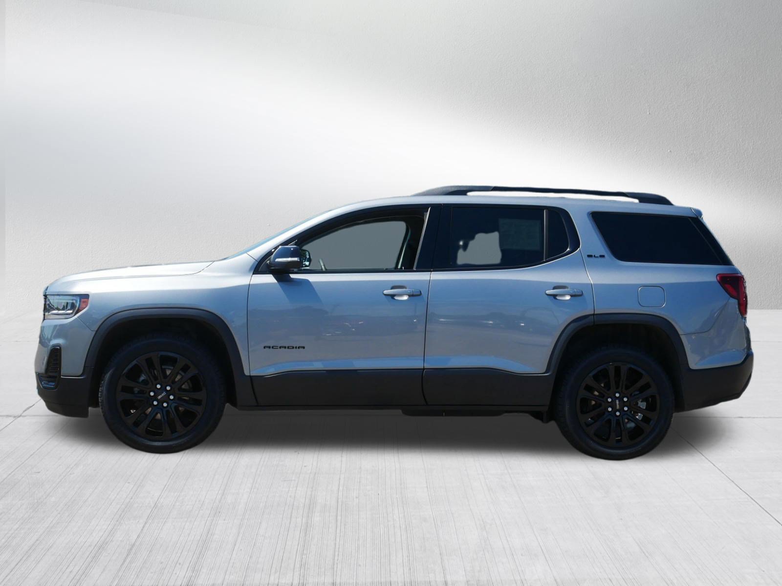 Used 2023 GMC Acadia SLE w/ Driver Convenience Package AWD/4WD image 4