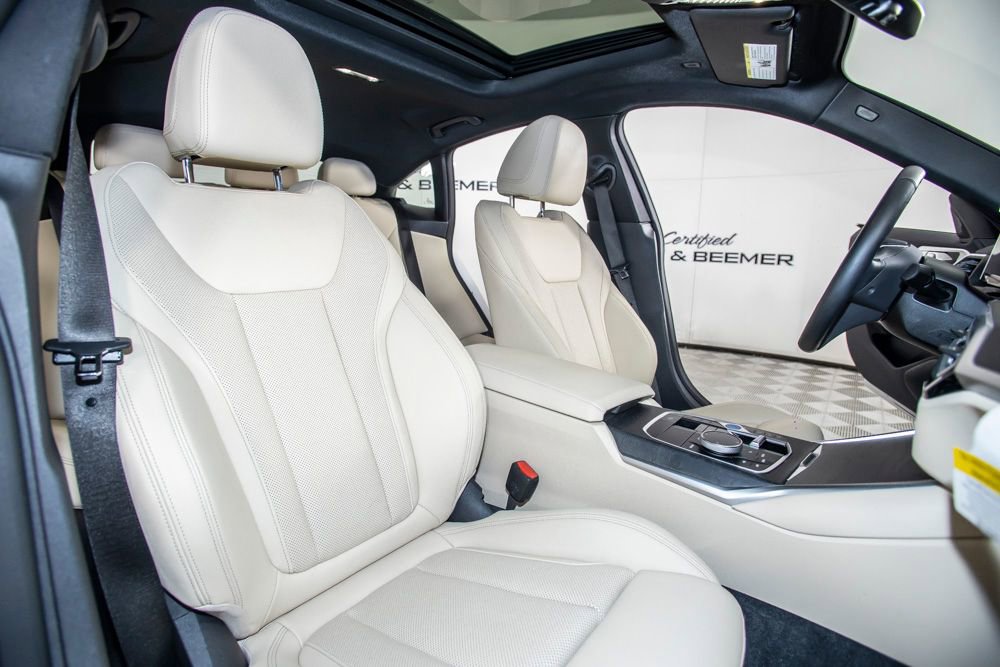 Used 2023 BMW i4 eDrive35 RWD image 16