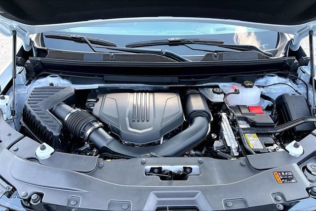 New 2027 Chevrolet Traverse LT w/ Driver Confidence Package FWD image 11