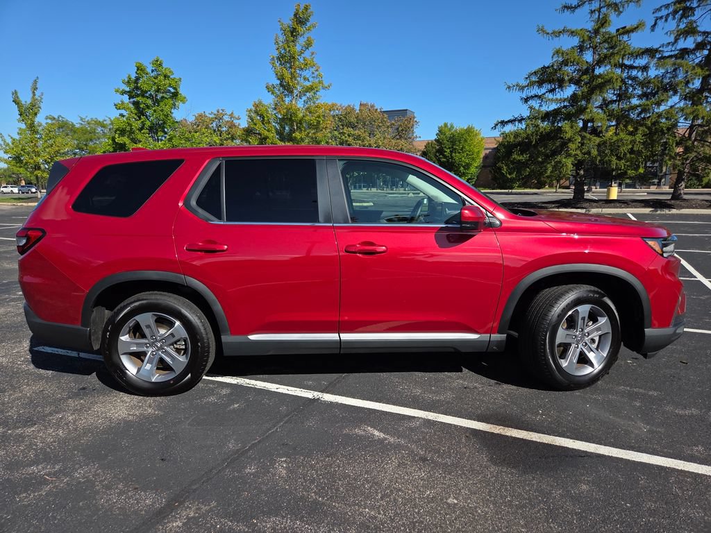 Certified 2025 Honda Pilot EX-L image 27
