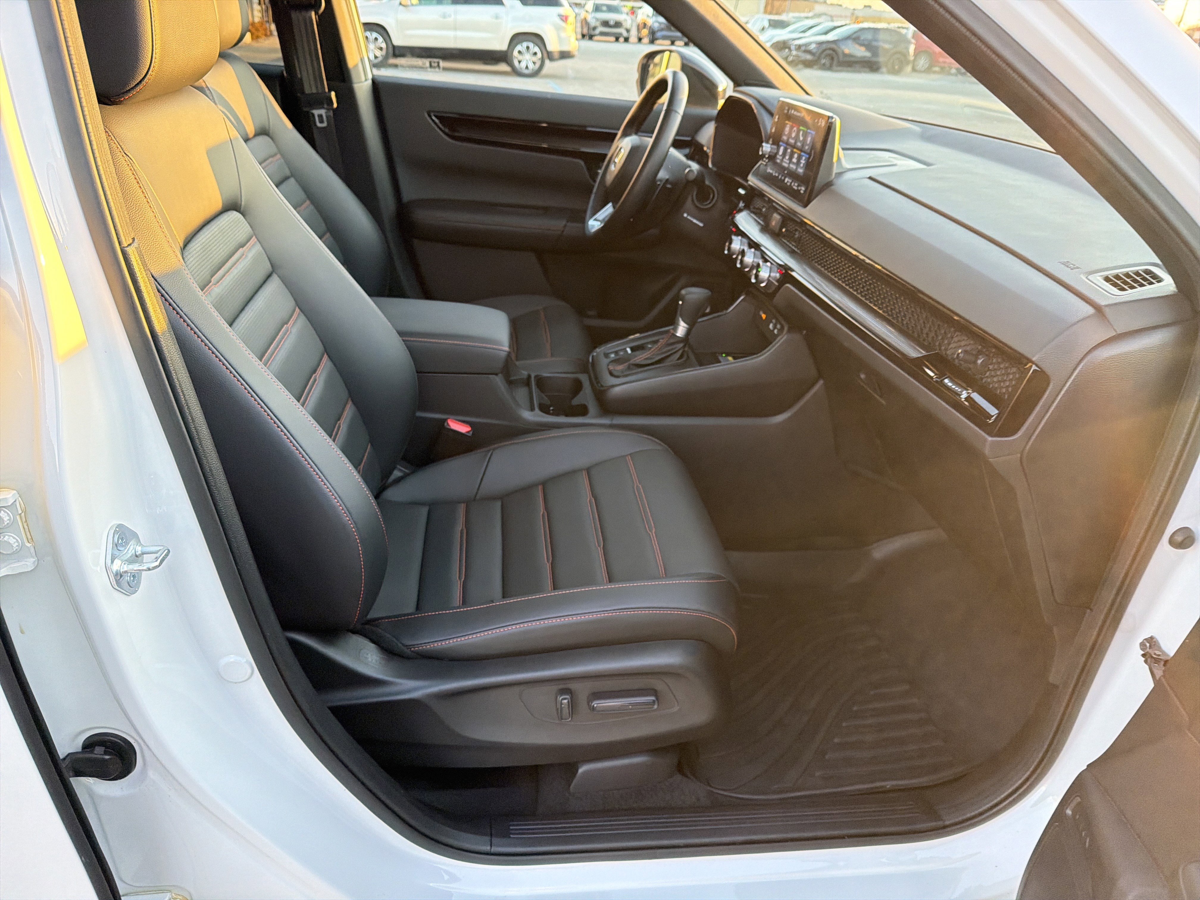 Used 2025 Honda CR-V Sport Touring image 71