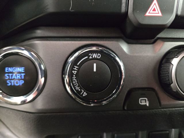 Used 2022 Toyota Tacoma TRD Off-Road w/ Technology Package AWD/4WD image 27