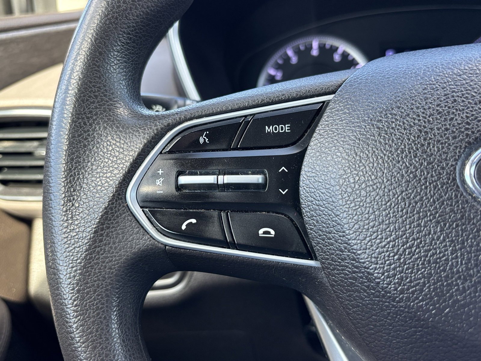 Used 2019 Hyundai Santa Fe SE image 22