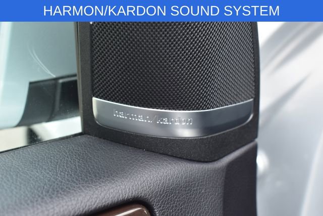 Used 2017 Mercedes-Benz GLS 450 4MATIC w/ Premium Package image 4