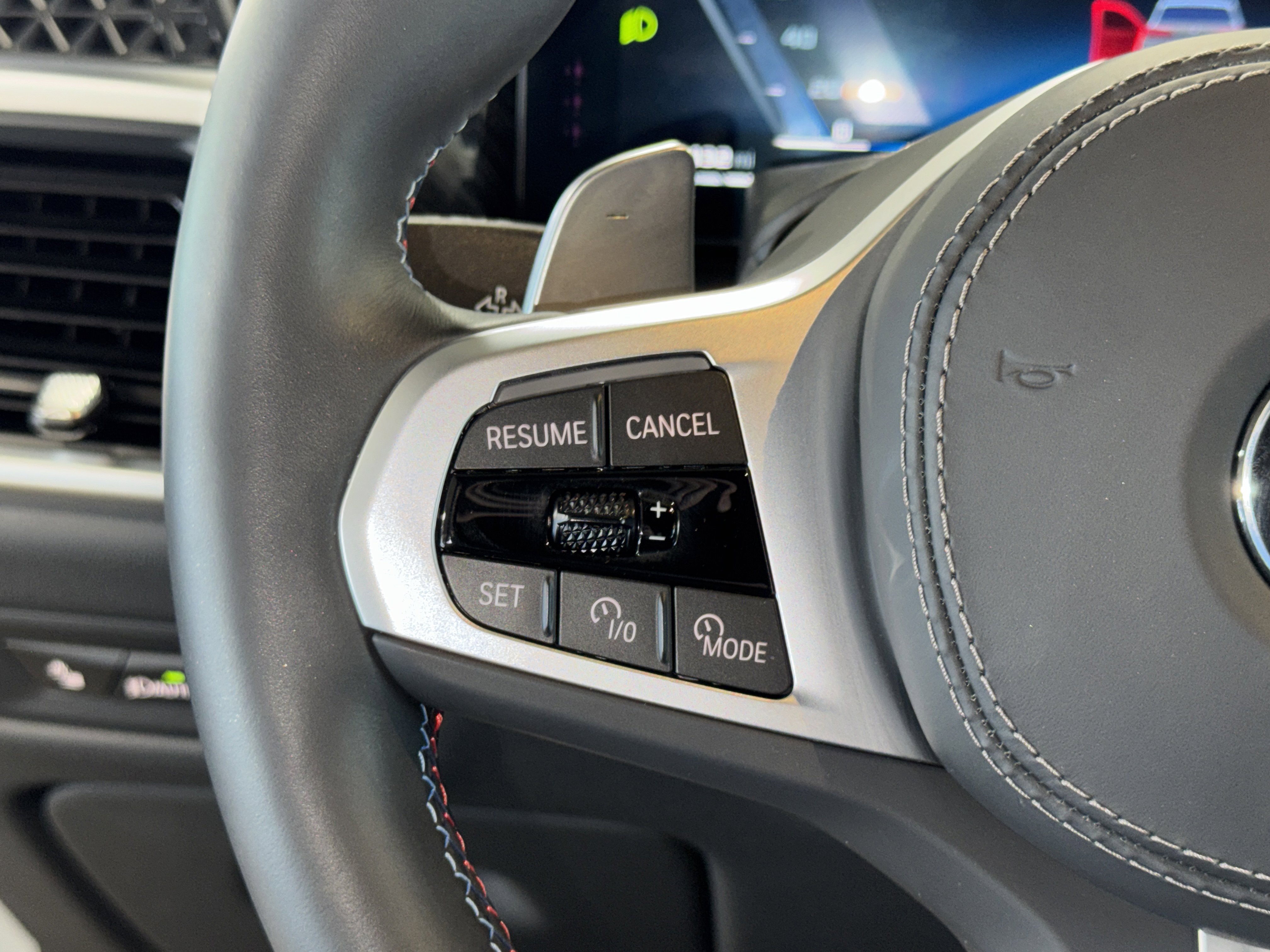 Certified 2025 BMW X5 M60i image 22