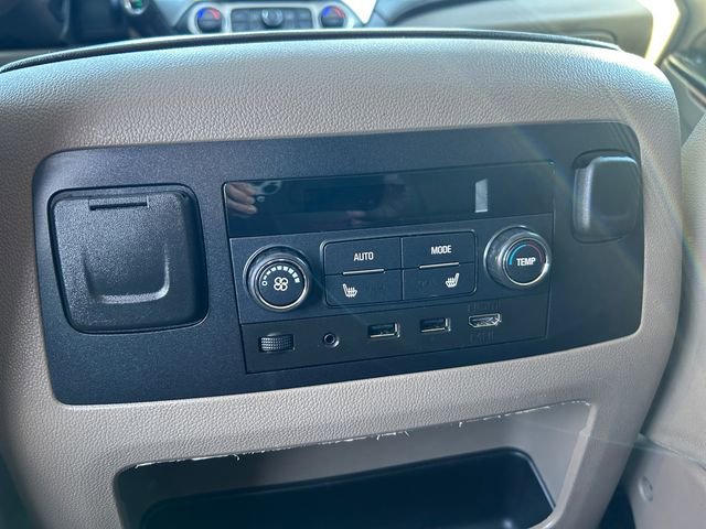 Used 2017 Chevrolet Suburban Premier image 24