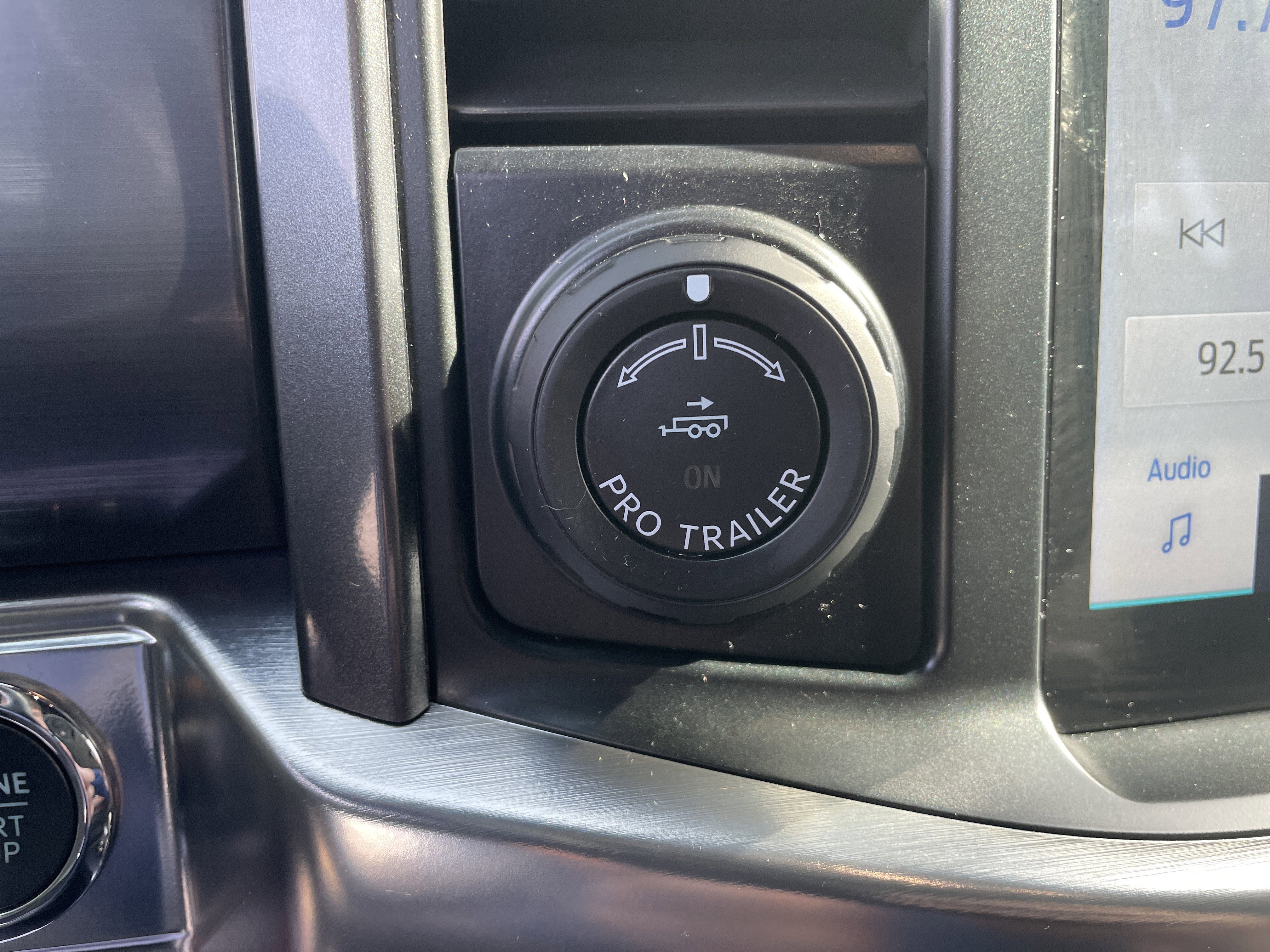 Used 2023 Ford F150 Lariat w/ Equipment Group 502A High image 21