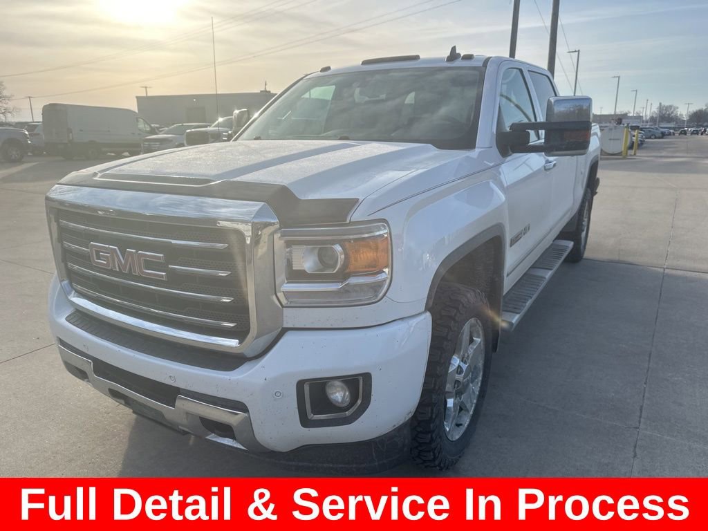 Used 2015 GMC Sierra 2500 SLT w/ All-Terrain HD Package image 3